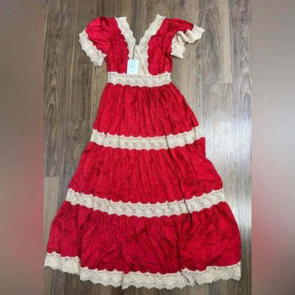 SPELL Ocean Gown Red Rouge Lace Jacquard Satin Dress Medium $379 - Picture 8 of 11